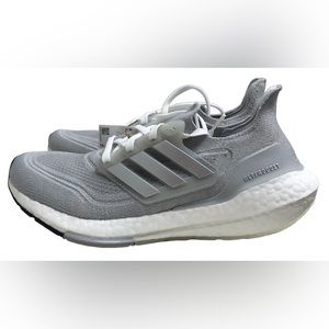 NEW! adidas Ultraboost 21 Running Shoes Women's MULTIPLE SIZES